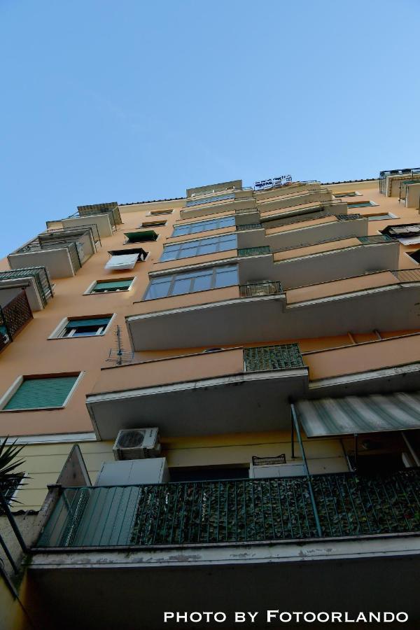 Casa Vacanza La Signorina روما المظهر الخارجي الصورة